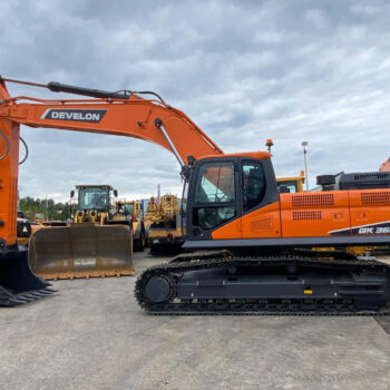 Develon Doosan DX360 LCA 7M Graafmachine