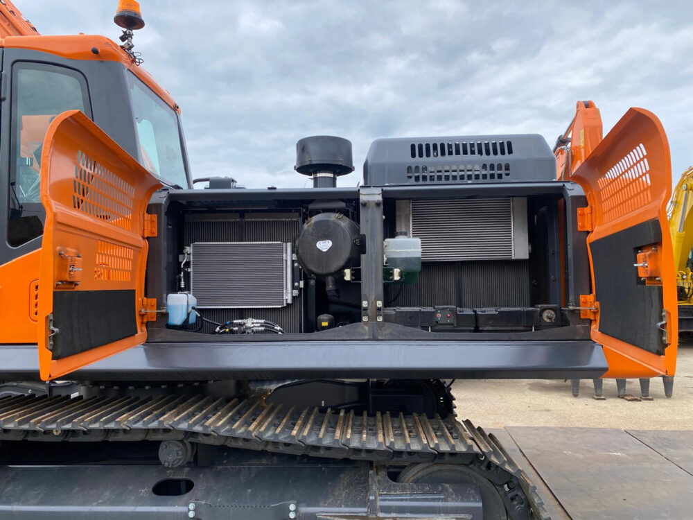 Develon Doosan DX360 LCA 7M Graafmachine