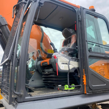 Develon Doosan DX360 LCA 7M Graafmachine