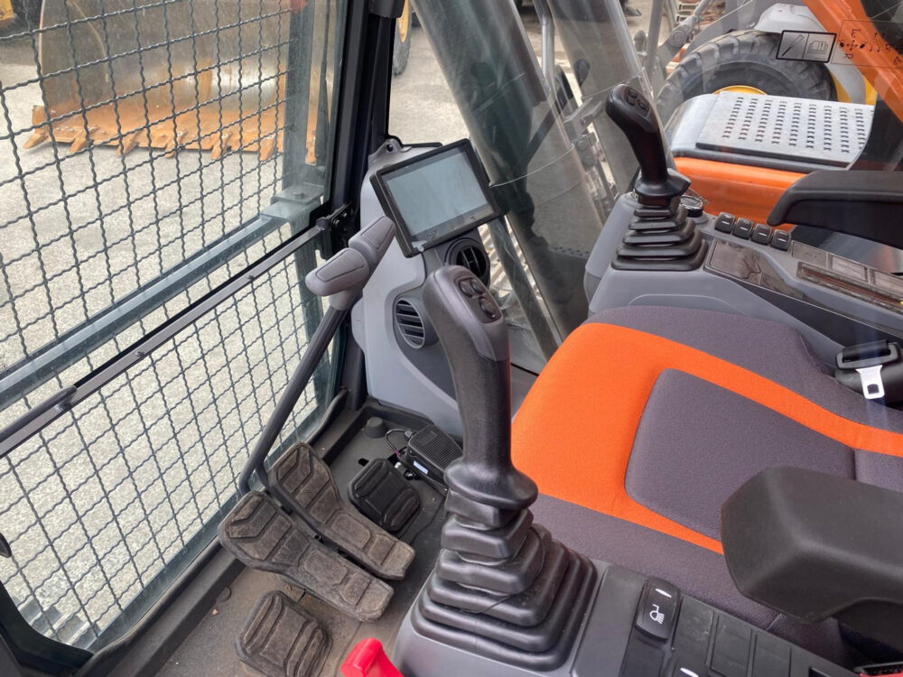 Develon Doosan DX360 LCA 7M Graafmachine