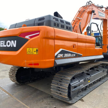 Develon Doosan DX360 LCA 7M Graafmachine