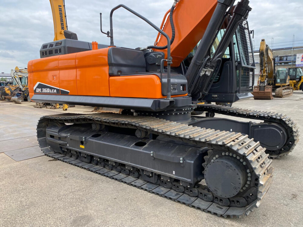 Develon Doosan DX360 LCA 7M Graafmachine