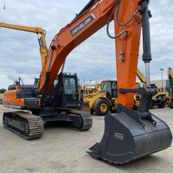 Develon Doosan DX360 LCA 7M Graafmachine