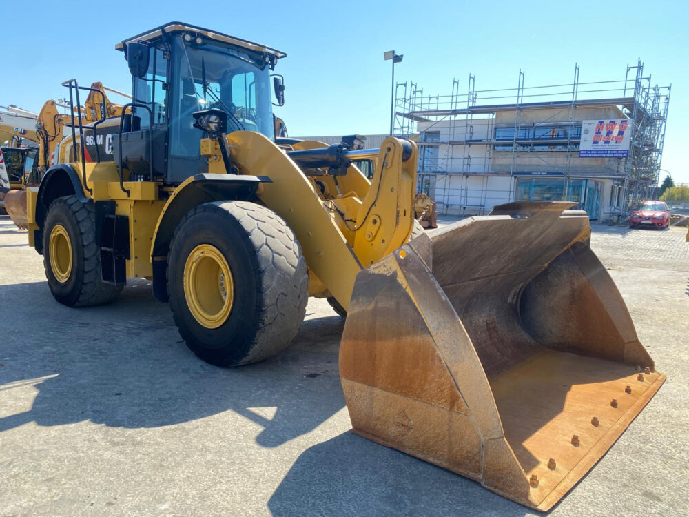 Caterpillar 962 M wiellader