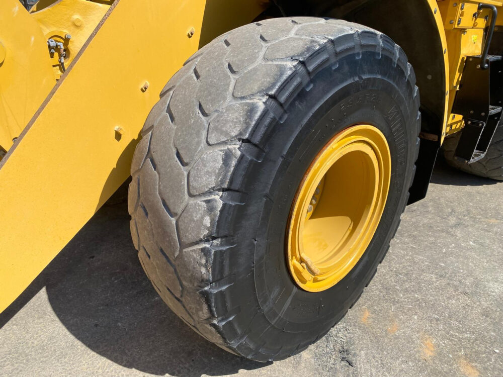 Caterpillar 962 M wiellader