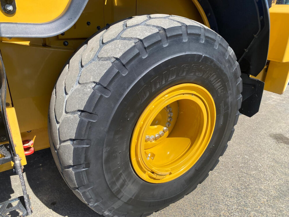 Caterpillar 962 M wiellader