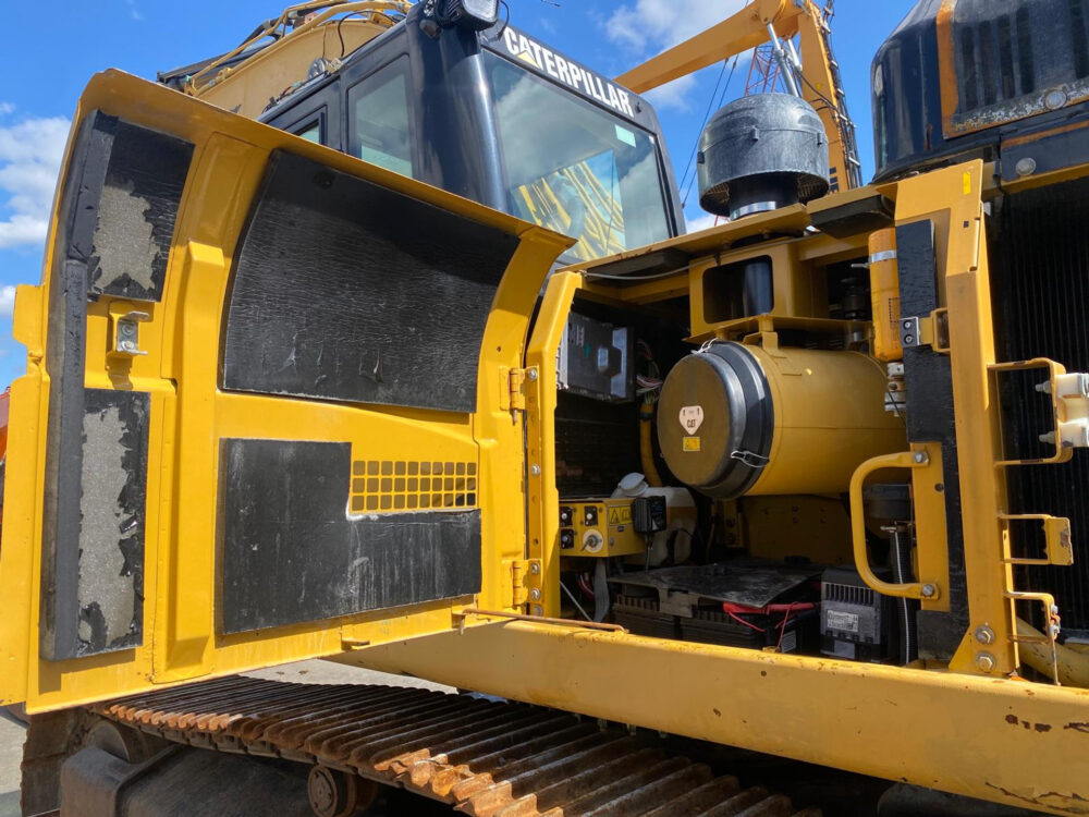 caterpillar-330-d-crawler-excavator