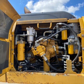 caterpillar-330-d-crawler-excavator