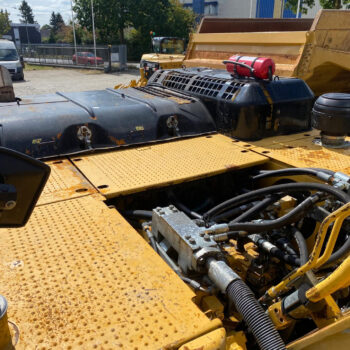 caterpillar-330-d-crawler-excavator