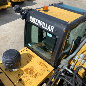 caterpillar-330-d-crawler-excavator