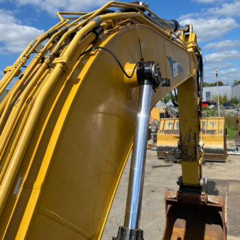 caterpillar-330-d-crawler-excavator