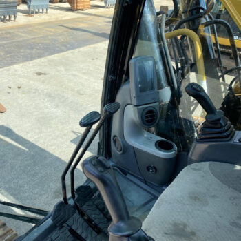 caterpillar-330-d-crawler-excavator