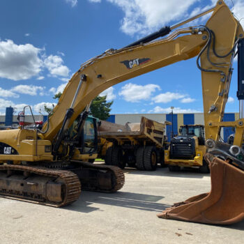 caterpillar-330-d-crawler-excavator