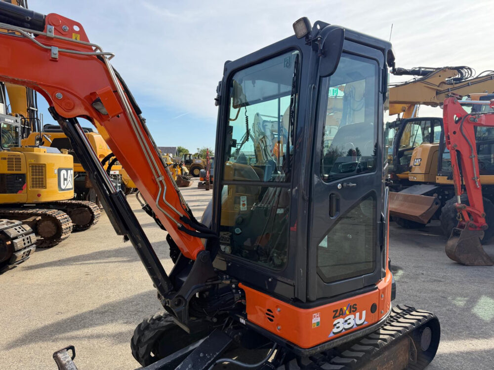 hitachi-zx33u-6-clr-minigraafmachine