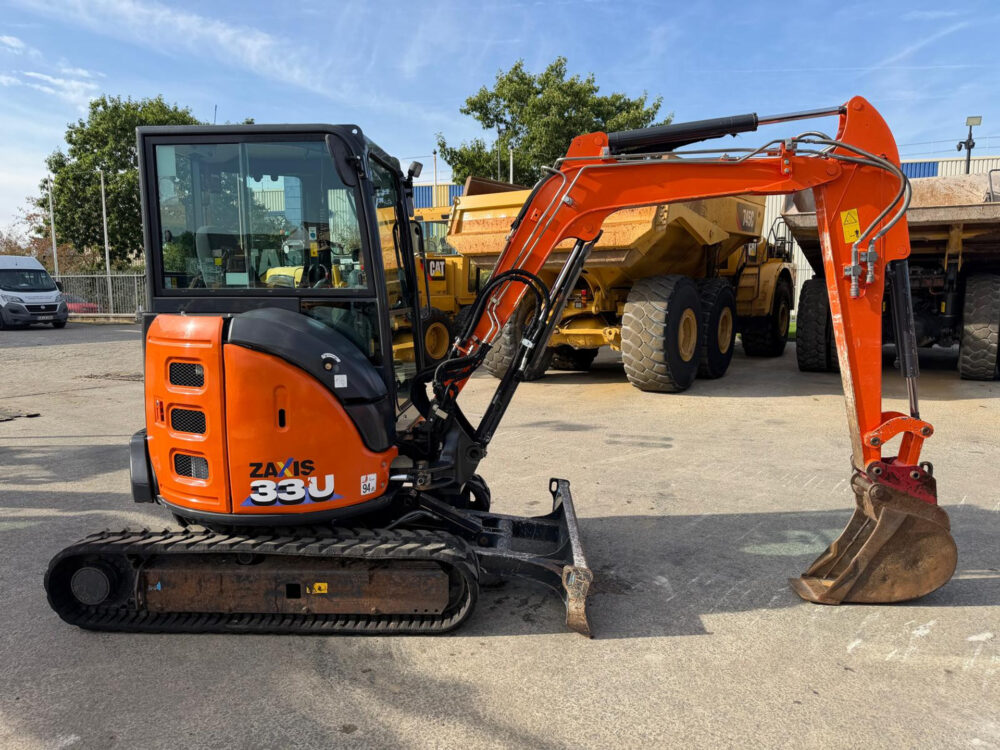 hitachi-zx33u-6-clr-minigraafmachine