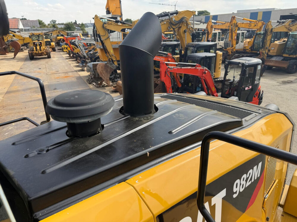 caterpillar-982m-wiellader