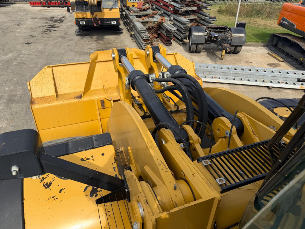 caterpillar-982m-wiellader