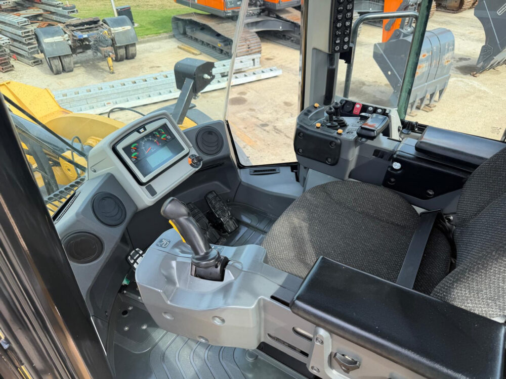 caterpillar-982m-wiellader