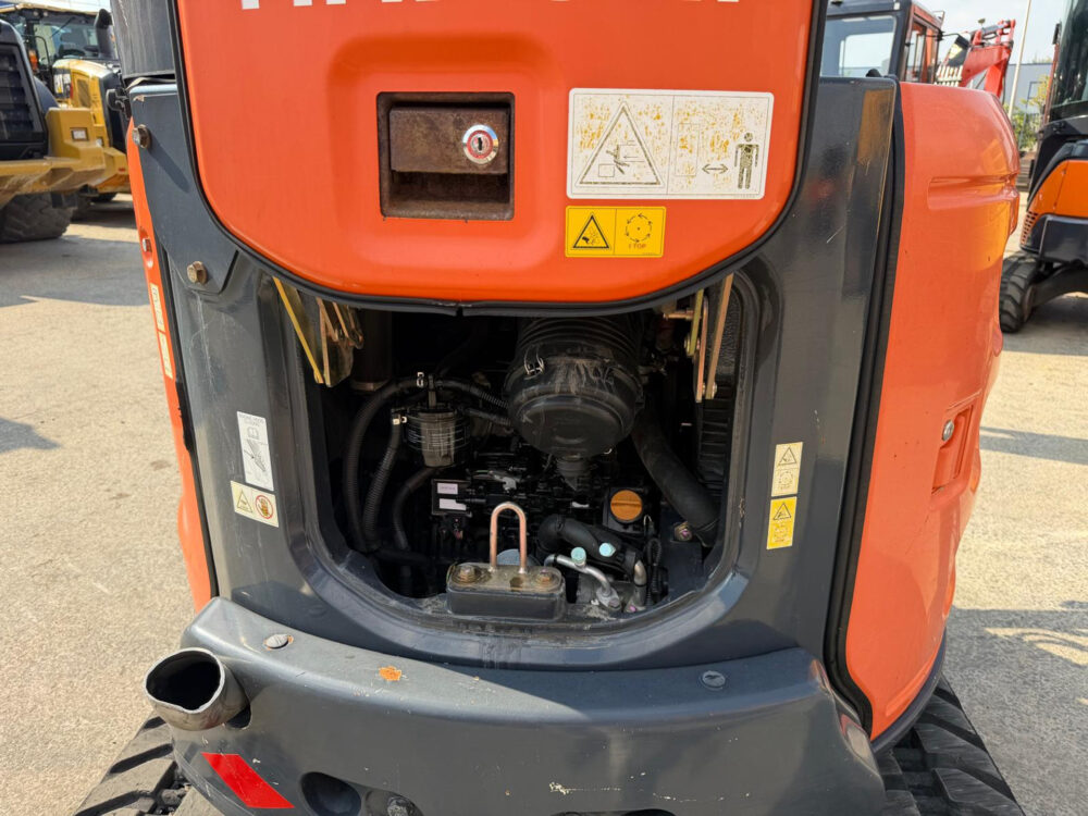 hitachi-zx33u-5a-clr-minigraafmachine