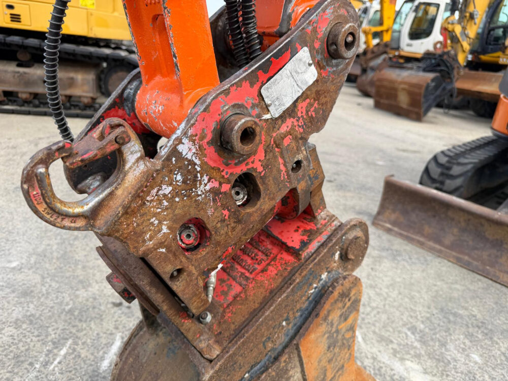 hitachi-zx38-u-3-clr-minigraafmachine