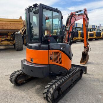 hitachi-zx38-u-3-clr-minigraafmachine
