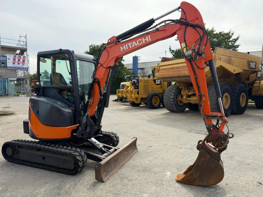hitachi-zx38-u-3-clr-minigraafmachine