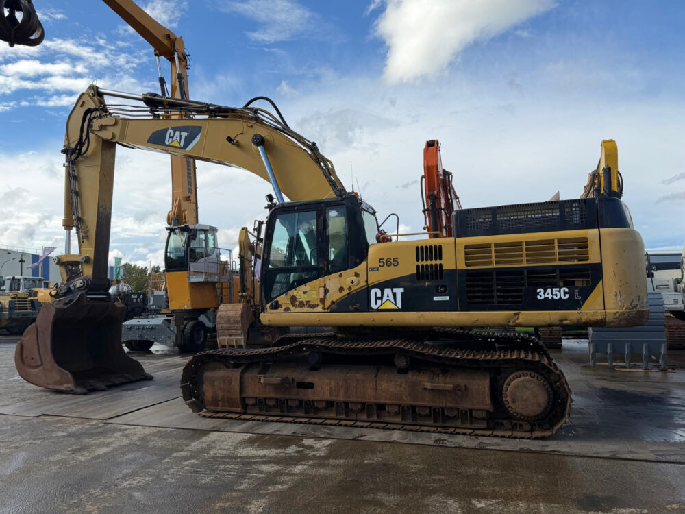 caterpillar-345-cl-rupsgraafmachine