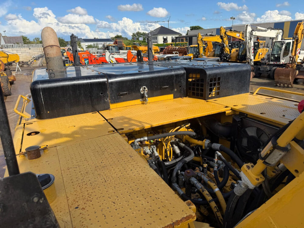 caterpillar-345-cl-rupsgraafmachine