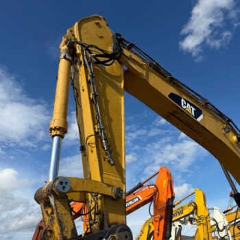 caterpillar-345-cl-rupsgraafmachine