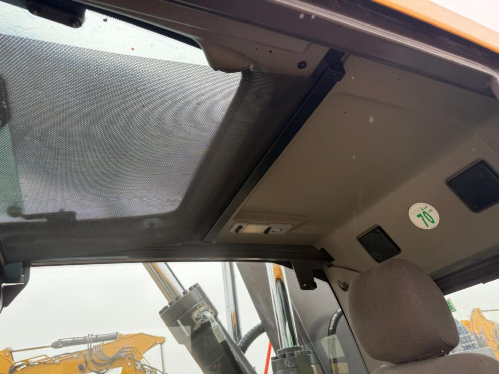 volvo-ew-160e-mobiele-graafmachine