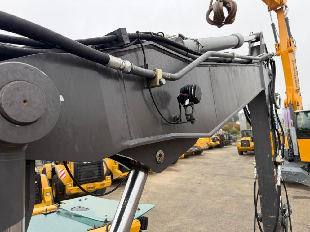 volvo-ew-160e-mobiele-graafmachine
