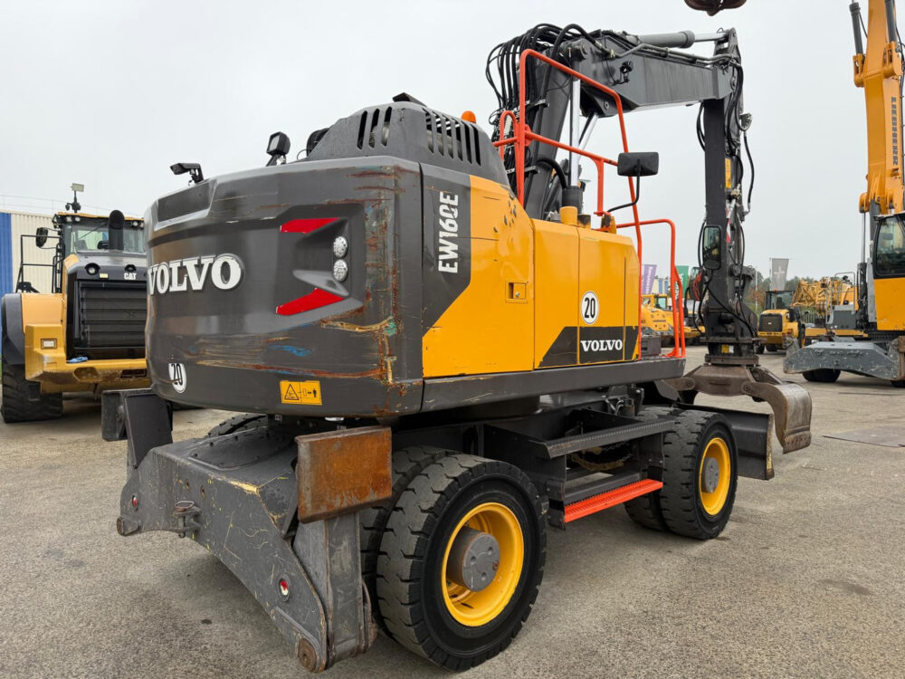 volvo-ew-160e-mobiele-graafmachine