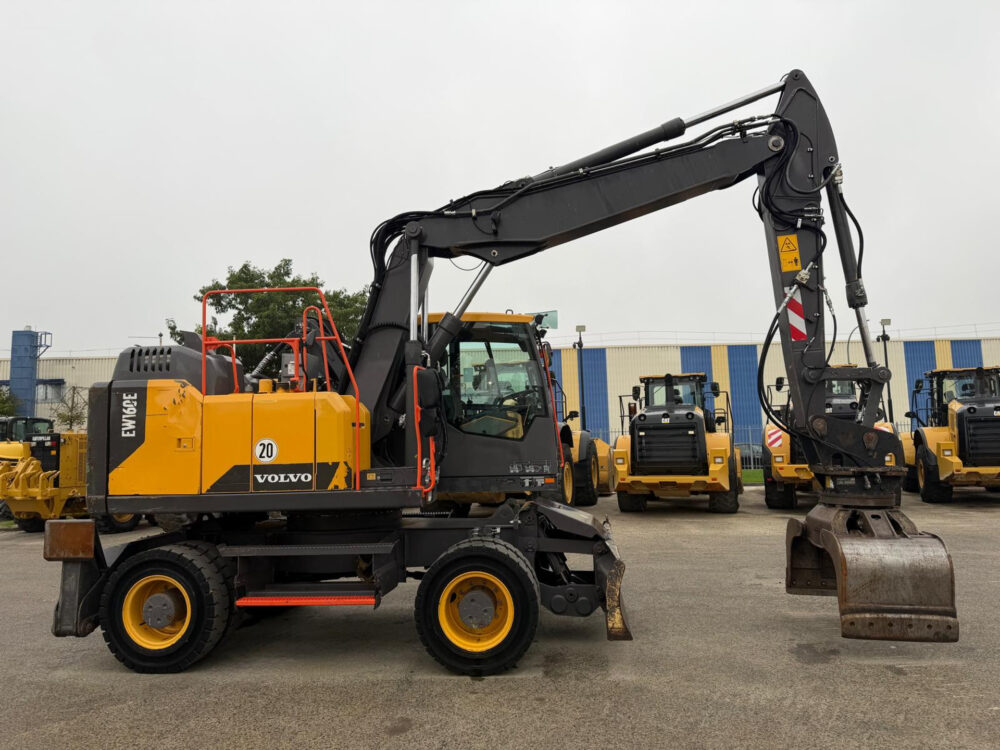 volvo-ew-160e-mobiele-graafmachine