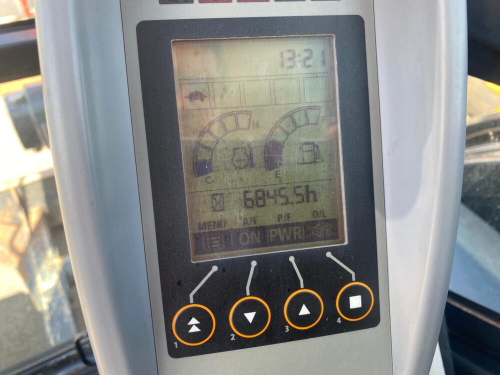 hitachi-zx65usb-5a-clr-minigraafmachine