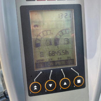 hitachi-zx65usb-5a-clr-minigraafmachine