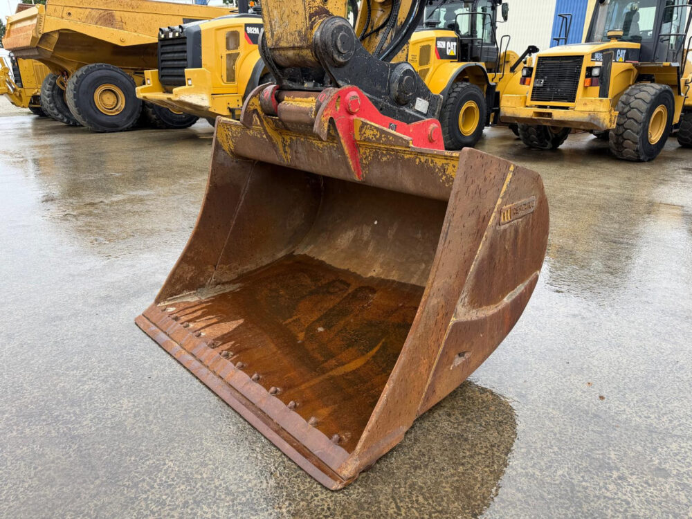 caterpillar-330-ng-rupsgraafmachine-2