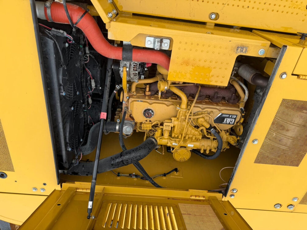 caterpillar-330-ng-rupsgraafmachine-2