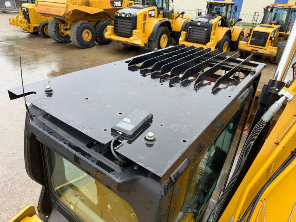 caterpillar-330-ng-rupsgraafmachine-2