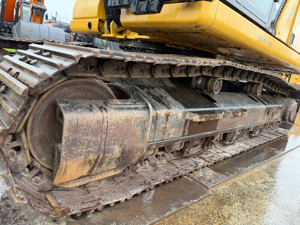 caterpillar-330-ng-rupsgraafmachine-2