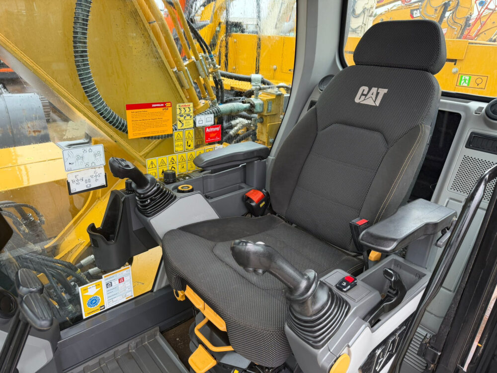 caterpillar-330-ng-rupsgraafmachine-2