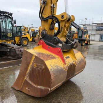 caterpillar-330-ng-rupsgraafmachine-2