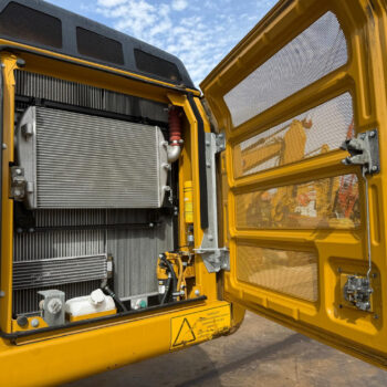 caterpillar-324-e-rupsgraafmachine-2