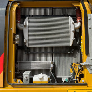 caterpillar-324-e-rupsgraafmachine-2