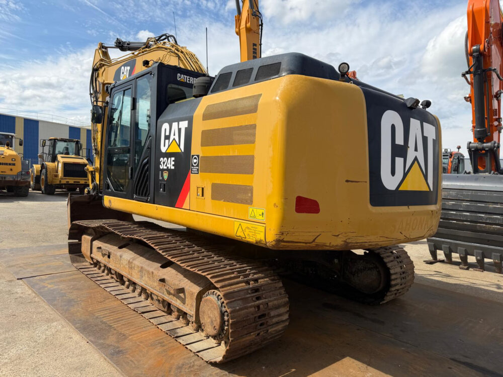 caterpillar-324-e-rupsgraafmachine-2