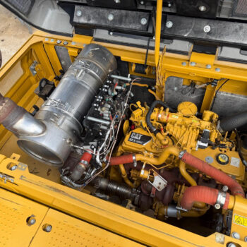 caterpillar-324-e-rupsgraafmachine-2