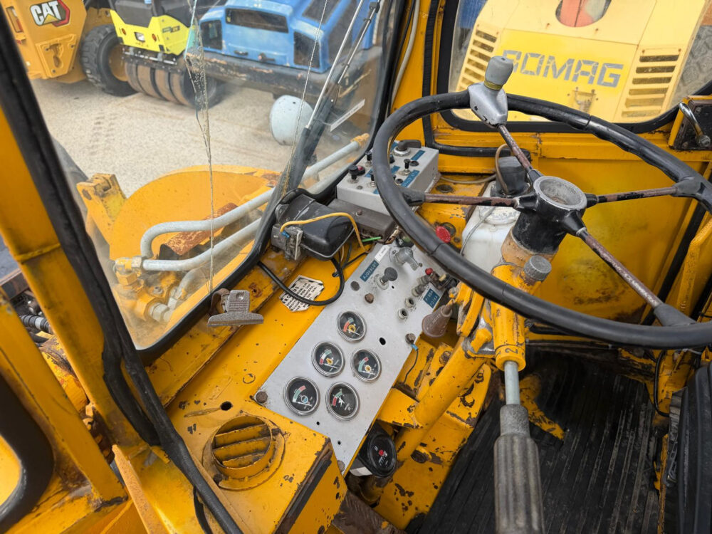 caterpillar-920-compact-wiellader