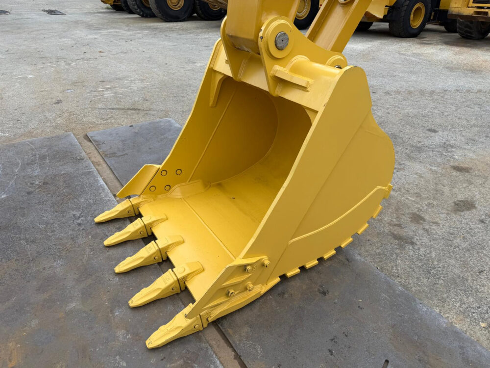 caterpillar-320-dl-rupsgraafmachine