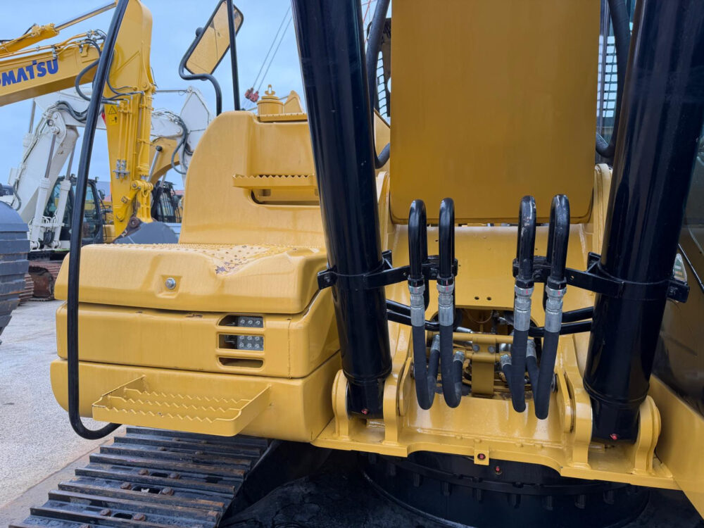 caterpillar-320-dl-rupsgraafmachine