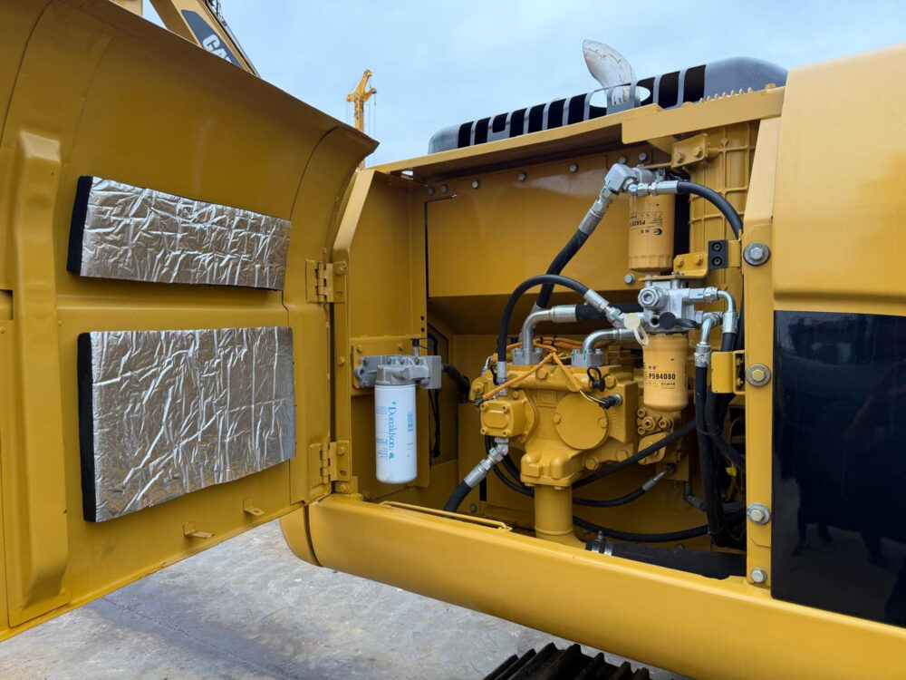 caterpillar-320-dl-rupsgraafmachine