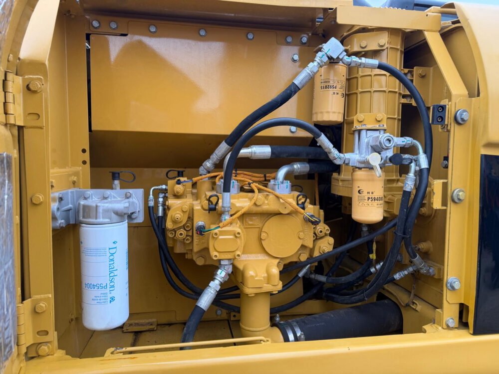 caterpillar-320-dl-rupsgraafmachine